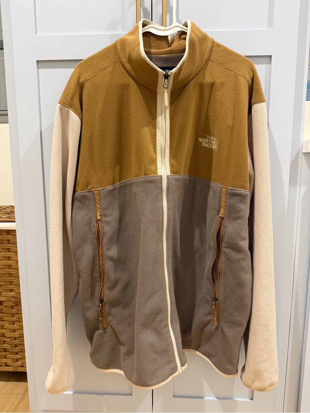 The North Face Men’s Fleece Jacket in Mustard, Taupe & Cream